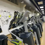 Занятия йогой, фитнесом в спортзале Атлетика Махачкала