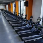 Занятия йогой, фитнесом в спортзале Атмосфера Фитнес Atmosfera Fitness Каменск-Уральский