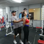 Занятия йогой, фитнесом в спортзале Аттила Москва