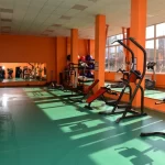 Занятия йогой, фитнесом в спортзале Авангард Боготол