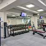 Занятия йогой, фитнесом в спортзале Avrora Fitness Челябинск