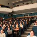 Занятия йогой, фитнесом в спортзале Азот Новомосковск