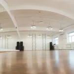 Занятия йогой, фитнесом в спортзале Ballroom Челябинск