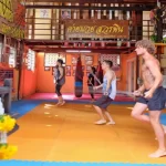 Занятия йогой, фитнесом в спортзале Bangkok Gym Muay Thai Новосибирск