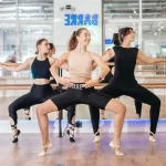 Занятия йогой, фитнесом в спортзале Barre One Москва