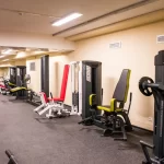 Занятия йогой, фитнесом в спортзале Батиат Воронеж