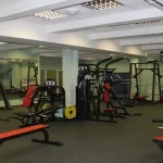 Занятия йогой, фитнесом в спортзале BeeGym Хабаровск