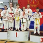 Занятия йогой, фитнесом в спортзале Белгородская региональная Детско-Юношеская общественная организация Федерация Ден-То Фудокан Карате-До Старый Оскол