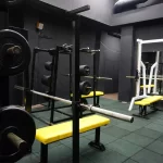 Занятия йогой, фитнесом в спортзале Белые акулы Санкт-Петербург