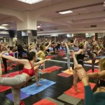 Занятия йогой, фитнесом в спортзале Bikram yoga Сургут