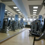Занятия йогой, фитнесом в спортзале Бирюза Волжский