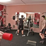 Занятия йогой, фитнесом в спортзале Боди Солид Челябинск