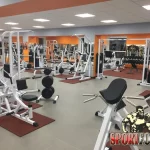 Занятия йогой, фитнесом в спортзале Body club Салават