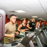 Занятия йогой, фитнесом в спортзале Body fit club Томск