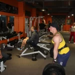 Занятия йогой, фитнесом в спортзале Богатырь Шумерля