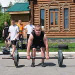 Занятия йогой, фитнесом в спортзале Богатыри Урала Ревда