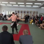 Занятия йогой, фитнесом в спортзале Бойцовский клуб Иркутск