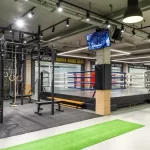 Занятия йогой, фитнесом в спортзале Бокс Лайф Санкт-Петербург