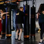 Занятия йогой, фитнесом в спортзале Brooklyn Fitboxing Москва