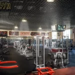 Занятия йогой, фитнесом в спортзале Brutal Gym Курск