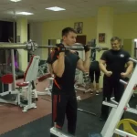 Занятия йогой, фитнесом в спортзале Budz Gym Лобня