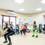 Занятия йогой, фитнесом в спортзале Быстро-Фитнес Астрахань
