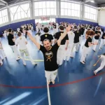 Занятия йогой, фитнесом в спортзале Capoeira Cordao de Ouro, сеть школ капоэйры Москва