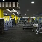 Занятия йогой, фитнесом в спортзале Champion Gym Лениногорск