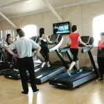 Занятия йогой, фитнесом в спортзале Чемпион Волгоград