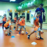 Занятия йогой, фитнесом в спортзале Чемпионика Люберцы