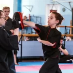 Занятия йогой, фитнесом в спортзале Чёрный Дракон Люберцы