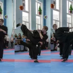 Занятия йогой, фитнесом в спортзале Чёрный Дракон Люберцы