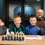 Занятия йогой, фитнесом в спортзале Chesswill шахматная школа Новосибирск