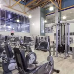 Занятия йогой, фитнесом в спортзале City Star Санкт-Петербург