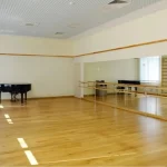 Занятия йогой, фитнесом в спортзале Class ballet Новосибирск