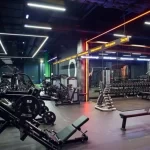 Занятия йогой, фитнесом в спортзале Cometa Sport Омск