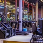 Занятия йогой, фитнесом в спортзале Crocus Fitness Курская Москва