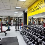 Занятия йогой, фитнесом в спортзале Cross Life Ялта