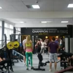 Занятия йогой, фитнесом в спортзале Cross Life Ялта