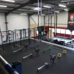 Занятия йогой, фитнесом в спортзале CrossFit Box, центр Томск