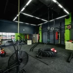 Занятия йогой, фитнесом в спортзале Crossfit Crocus Center Краснодар