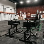 Занятия йогой, фитнесом в спортзале Crossfit MaxForce Владивосток