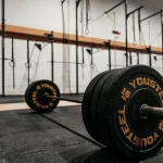 Занятия йогой, фитнесом в спортзале Crossfit MaxForce Владивосток