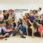 Занятия йогой, фитнесом в спортзале Dance Family Архангельск