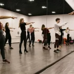 Занятия йогой, фитнесом в спортзале Dance Formation Санкт-Петербург