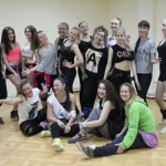 Занятия йогой, фитнесом в спортзале Dance Hall Керчь