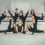 Занятия йогой, фитнесом в спортзале Dance Hall Керчь