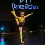 Занятия йогой, фитнесом в спортзале Dance Kitchen Коломна