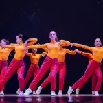 Занятия йогой, фитнесом в спортзале Dance People Магнитогорск