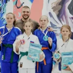 Занятия йогой, фитнесом в спортзале Davinci judo Красноярск